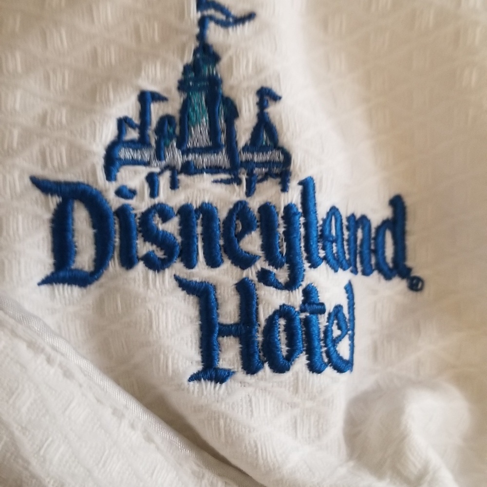Disneyland Hotel Bath Robe